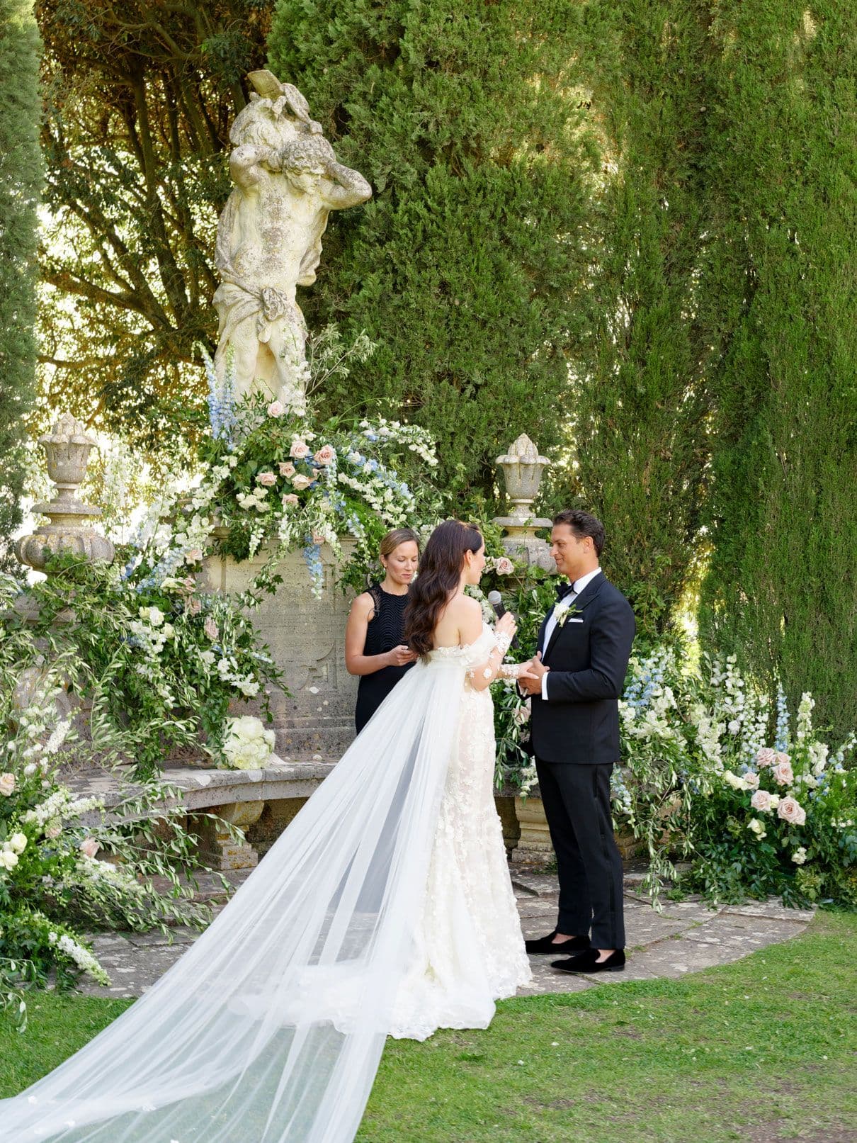 Anna  Anthony Tuscany wedding photographer