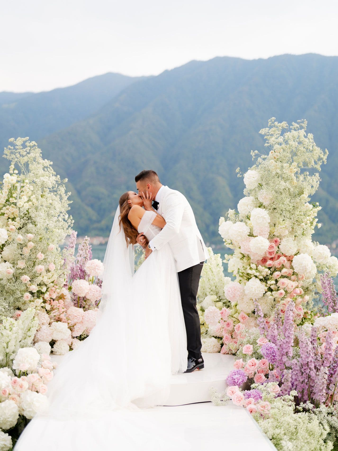 Iulia Chris Lake Como wedding photographer