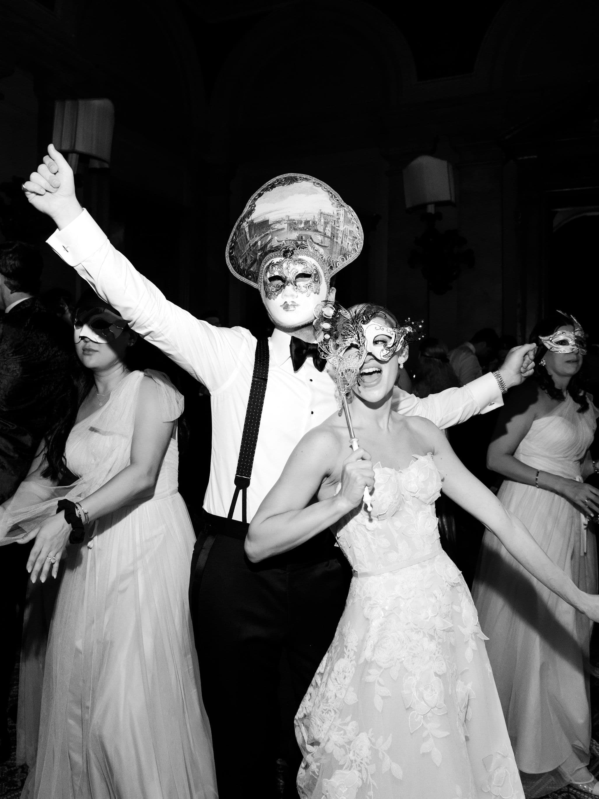 Jackie Nicholas Lake Como wedding photographer